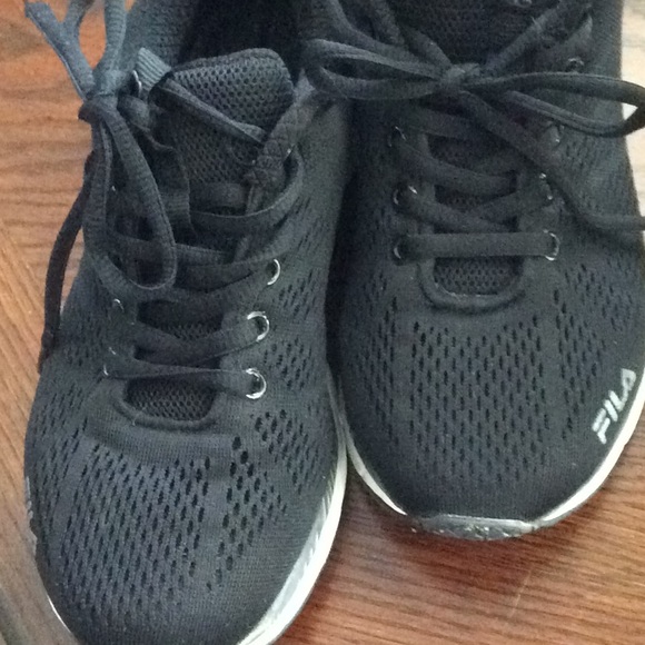 FILA Sneakers - Picture 6 of 8